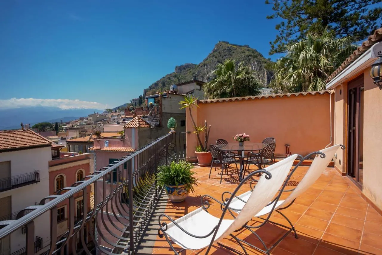 B&B Re Tancredi Taormina Alojamento de Acomodação e Pequeno-almoço
