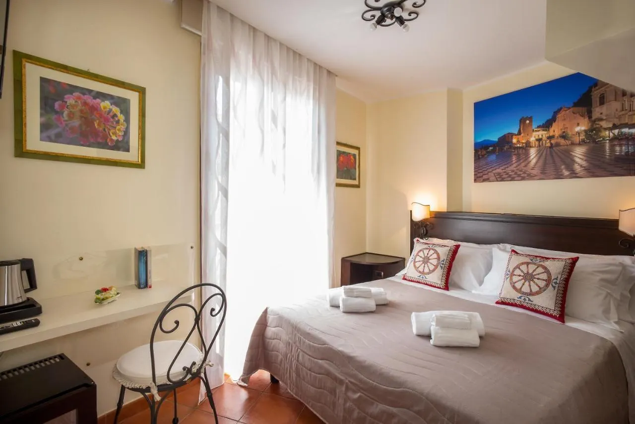 Bed & Breakfast B&B Re Tancredi Taormina Italy